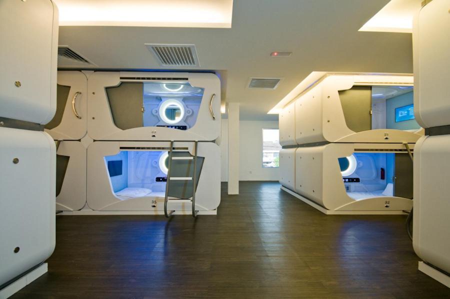 M Qube Hotel Sungai Dua Bukit Экстерьер фото